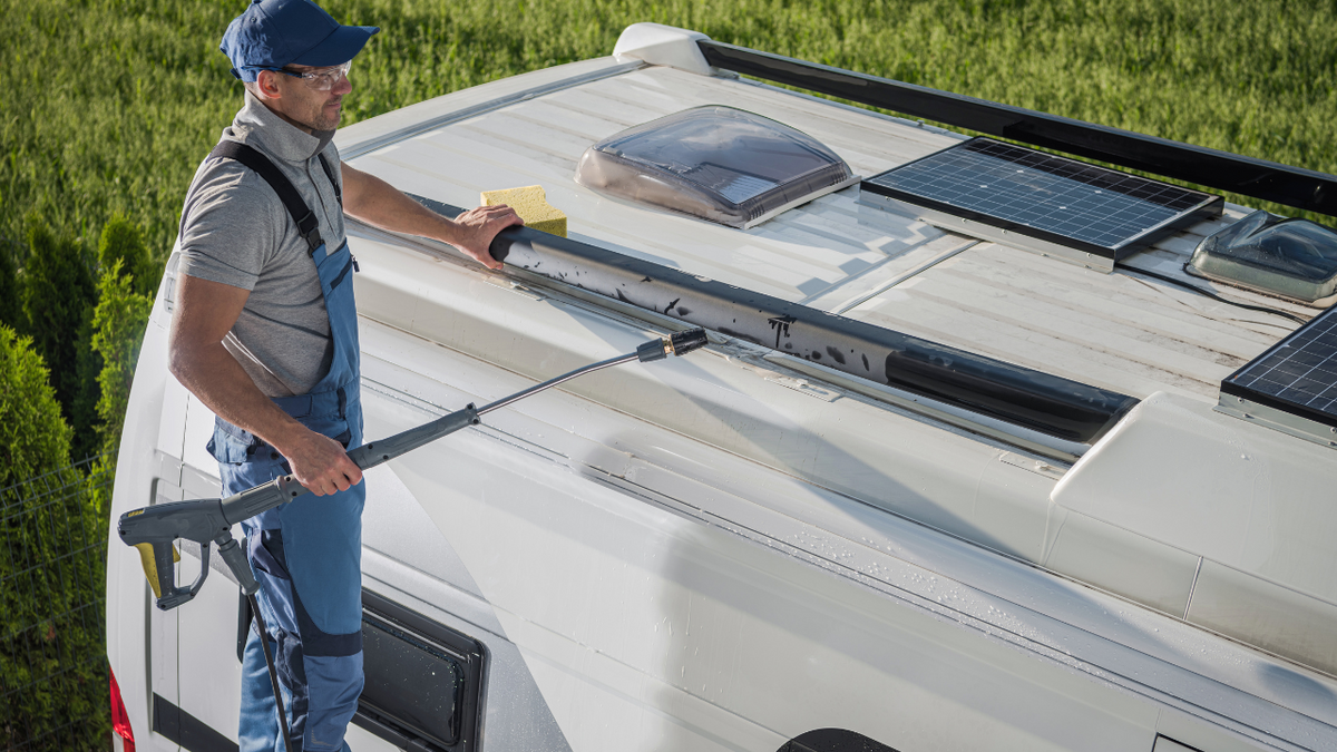 RV Black Tank Cleaning, Maintenance, Tips & Tricks - A Complete Guide ...